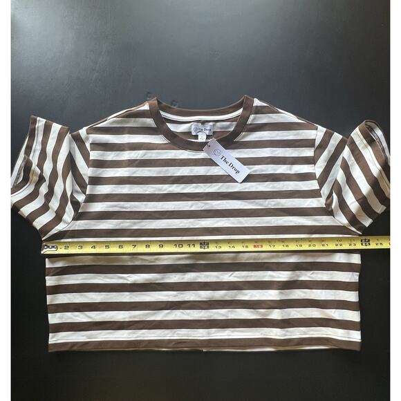 The Drop Women's Sydney SS Cropped Crew Neck T-Shirt Sz L Coffee Bean/White Pin - Picture 8 of 11